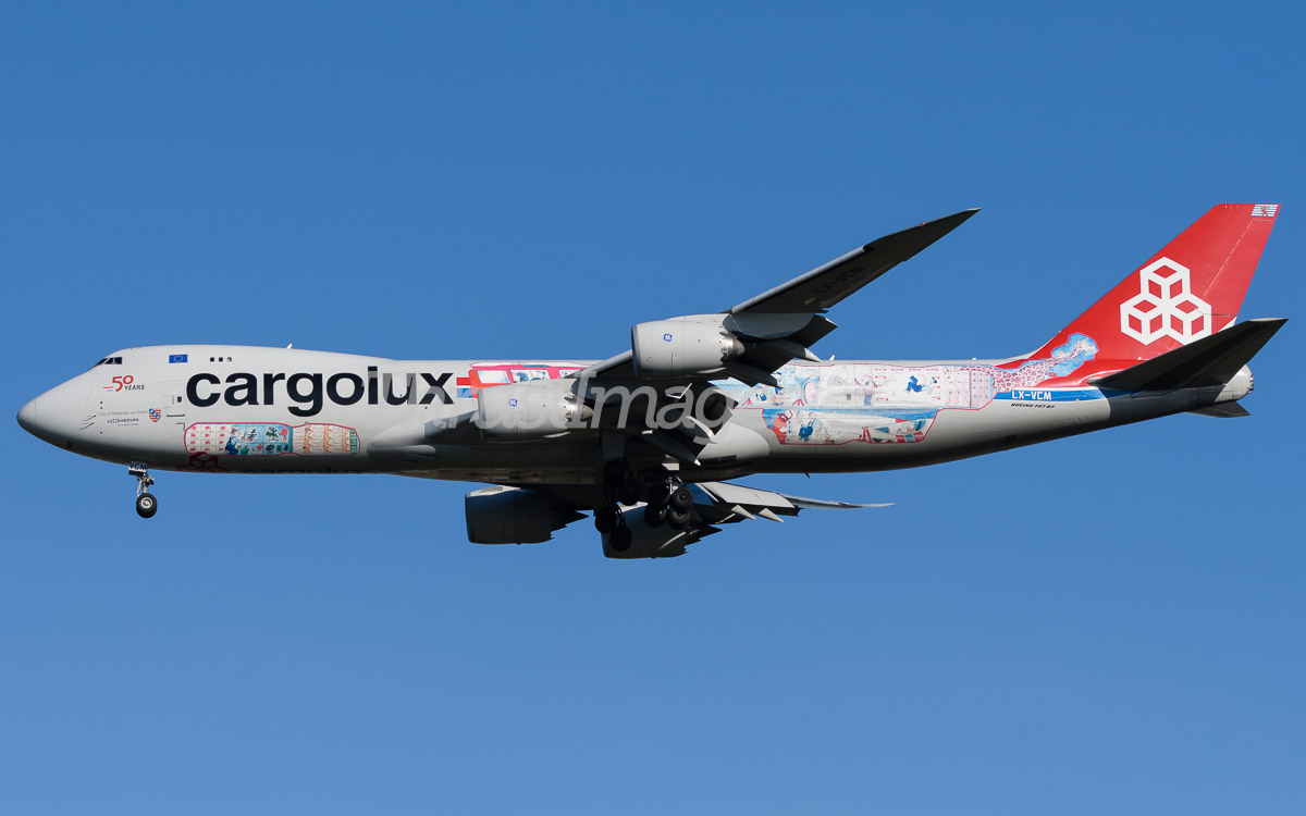 Boeing B747-8f Cargolux CLX Cutaway